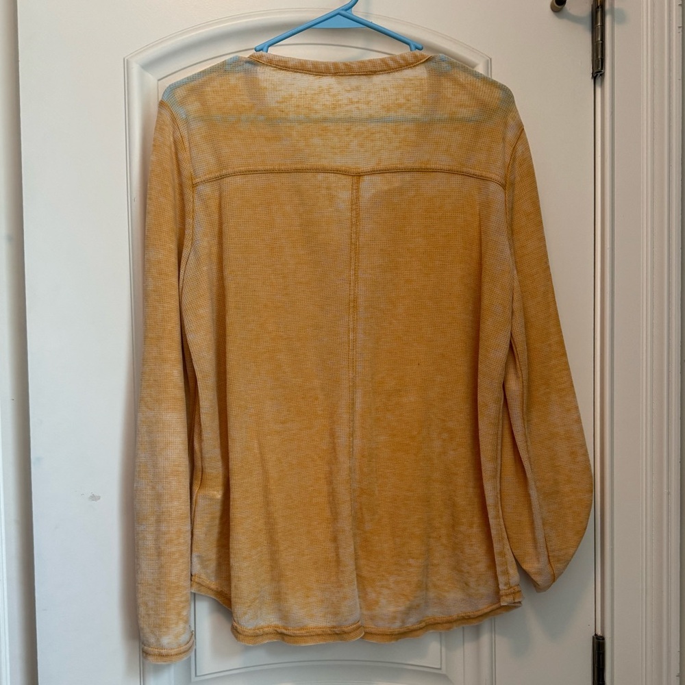 Yellow Gold Ribbed Waffle Top - Picture 2 of 6